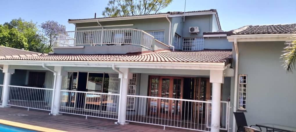 The Haven Guesthouse Ezulwini Lobamba エクステリア 写真