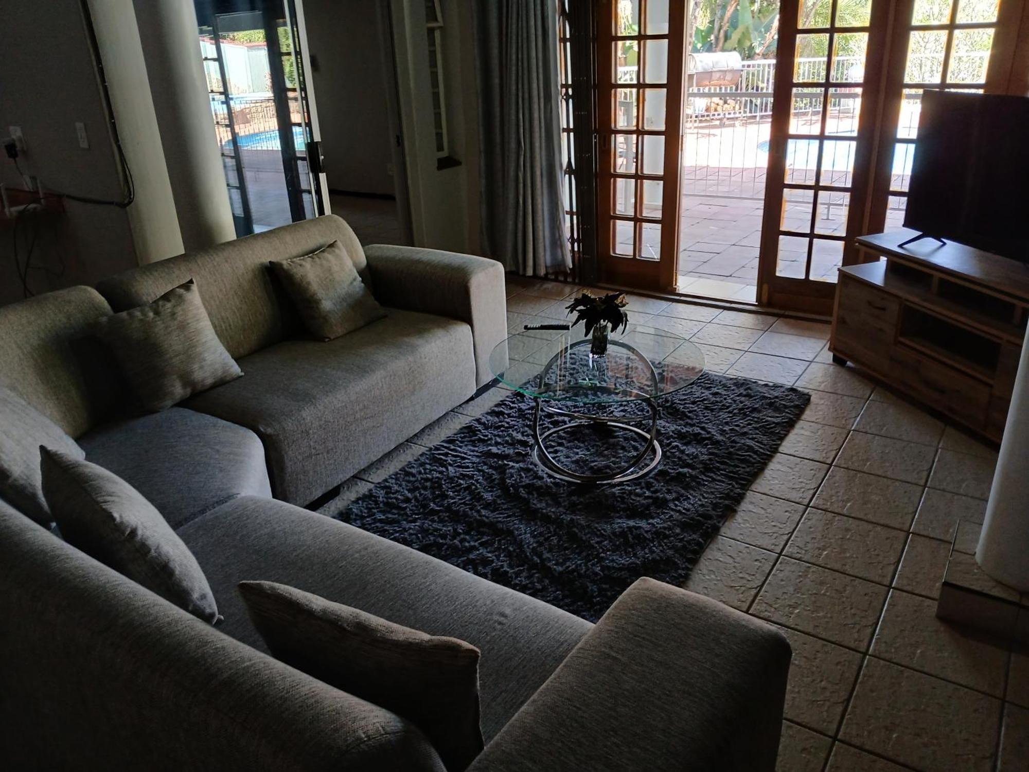 The Haven Guesthouse Ezulwini Lobamba エクステリア 写真