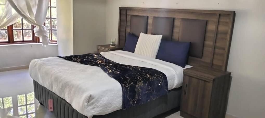 The Haven Guesthouse Ezulwini Lobamba エクステリア 写真